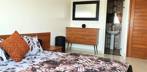 Dakar Bed & Breakfast | Child-Friendly Rooms at Avenue Cheikh Anta Diop, 9.4/10