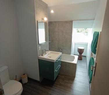 Fay House | Peaceful Rooms Near the 24 Hours of Le Mans Circuit