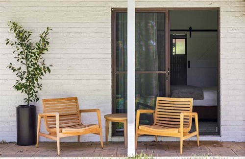 Margaret River House | ChambrxE9 Estate Suite 7 - experience elegant luxury