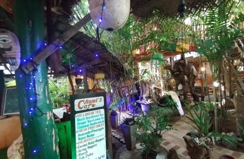 Nalagasdeniya House | Oceanfront Retreat at Chami's Place - Guest Rated 9/10