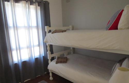 Marina da Gama House | Cozy Chamomile Cottage 2 - Family Friendly Retreat