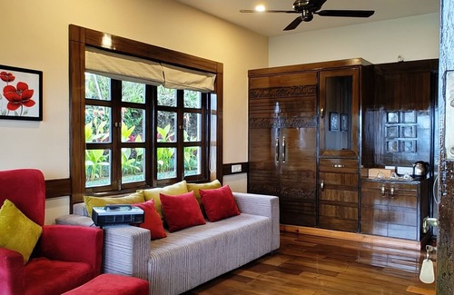 Kayiavir Plungdung Hotel | Discover Chamong Chiabari: Perfect Family-Friendly Retreat