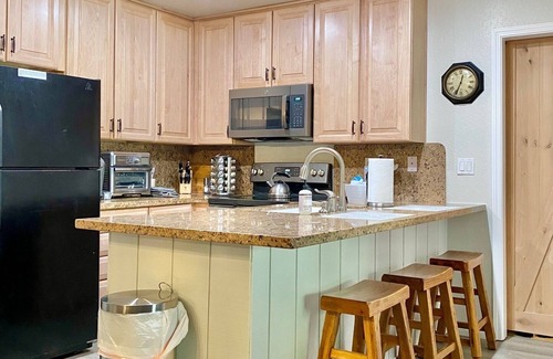 Mammoth Lakes Condo | Chamonix#56 Remodeled Retreat Near Canyon Lodge