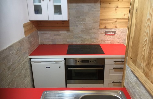 Chamonix City Centre Apartment | Chamonix Center Apartment with Panoramic Mont Blanc Views