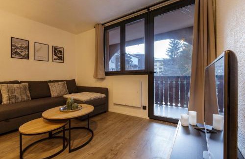 Chamonix City Centre Apartment | Family-Friendly Stay at Chamonix Sud - Jonquilles 209
