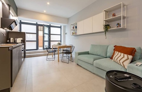 Milan Apartment | Top-Rated Champagne Loft with Family-Friendly Amenities