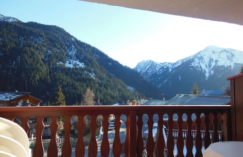 Champagny-en-Vanoise Apartment | Cozy Apartment in Champagny-en-Vanoise for 5 Guests