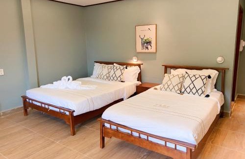 Vang Vieng Cabin | Experience Bliss at Champathong Garden Resort - 4 Star Escape
