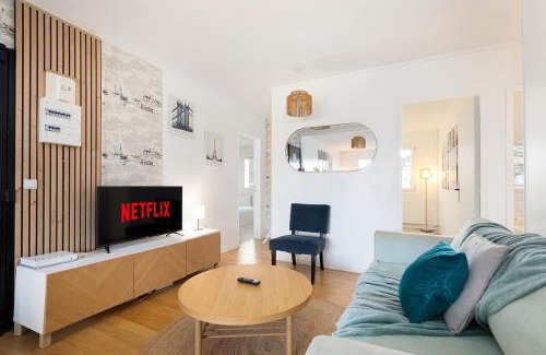Champigny-sur-Marne Apartment | Family-Friendly 4 Bedroom Apartment with Top Guest Ratings