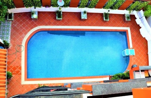 Vientiane Hotel | Champion Hotel & Pub