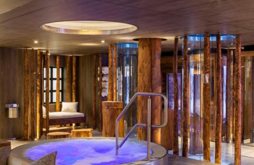 Liphook Hotel | Relax at Champneys Forest Mere with Pool and Hot Tub
