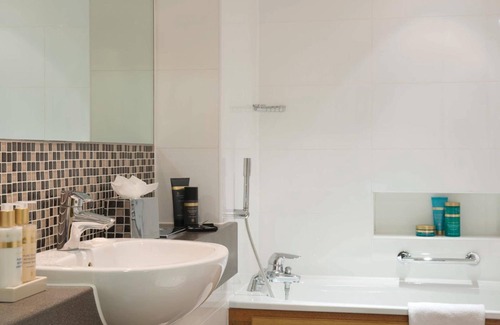 Packington Hotel | Relaxing Retreat at Champneys Springs with Spa & Pool Access