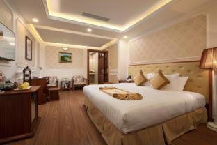 Old Quarter Hotel | Discover The Light Hotel: Oceanfront Bliss & Spa Retreat