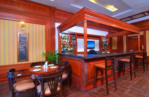 Ranchi Hotel | Discover Chanakya Bnr Hotel: Family-Friendly with Pool