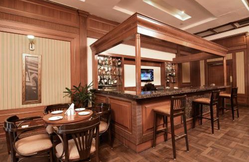 Ranchi Hotel | Discover Chanakya Bnr Hotel: Family-Friendly with Pool