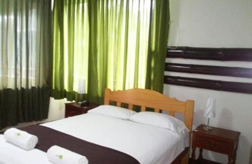 Kimiri Hotel | Budget-Friendly Chanchamayo Inn with Pool & Restaurant