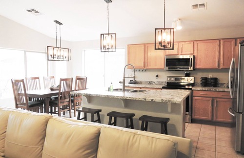 Springfield Lakes Reflection House | Chandler Home: 4 Bedrooms with Private Heated Pool