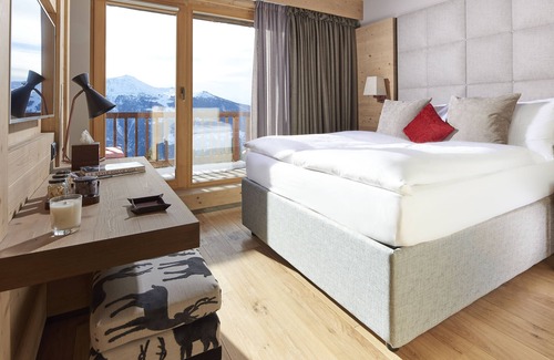 Chandolin Hotel | Discover the Chandolin Boutique Hotel: 4-Star Eco Retreat