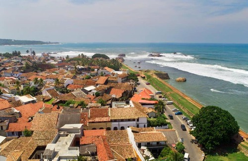 Fort Galle Villa | Chandolu Villa: Unmatched Stay with Private Pool & Family Fun
