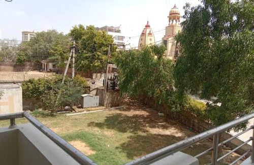 Vrindavan Apartment | Guest Rated: Chandra Lata Home's in Shri Krishna Sharnam