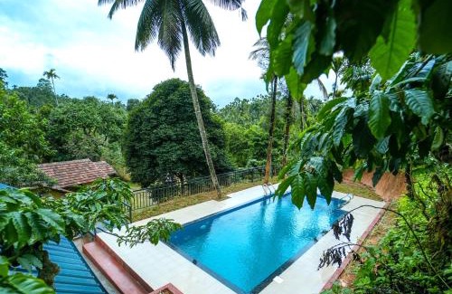 Gudalur Resort | Inviting Chandragiri Wayanad Traditional Pool Bungalow