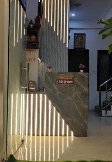 Varanasi House | Chandrakala Residency Paying Guest House Near Kashi Vishwanath Temple and Ganga Ghats
