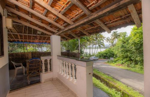 Patnem Apartment | Cozy River View Studio for 3 in Talpona - Pet Friendly