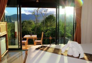 Pai Resort | Elevated Comfort at Chang Pai Hill with Ocean Views