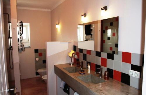 Alandroal House | Inviting Stay at Herdade Monte do Peral with Ocean Views