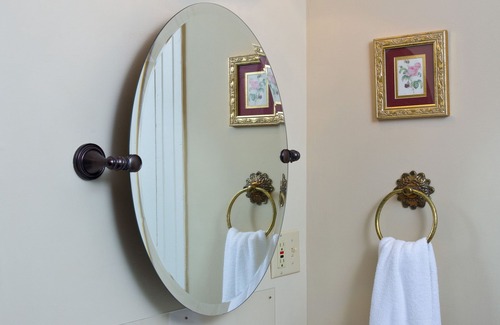Craryville Bed & Breakfast | Guest Rated: Changing Times Boutique Country Lodging Awaits