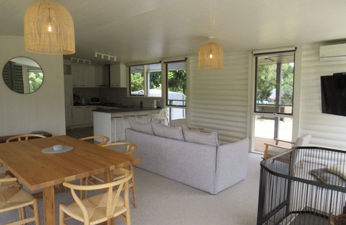 Merrijig House | Experience Changue Buller Views at Alpine Ridge Hotel