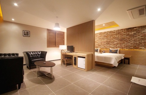 Masan Hotel | Eco-Friendly Comfort at Changwon Masan Hotel Able