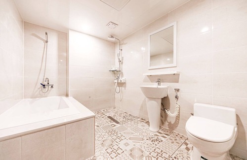 Palyong-dong Hotel | Eco-Friendly Retreat at Changwon Palyongdong Hyundae