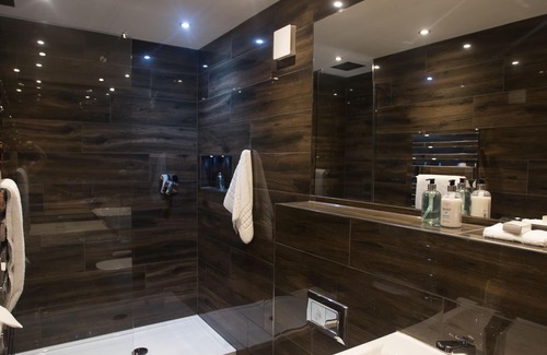 Chelmsford Hotel | Exceptional Channels Hotel: Family-Friendly with Top Amenities
