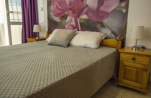 Ravda House | Relax at Chantall: Oceanfront Double Room with Spa & Pool