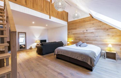 Gesves Bed & Breakfast | Chante-Pierre: Guest Rated 10/10 with Family-Friendly Amenities