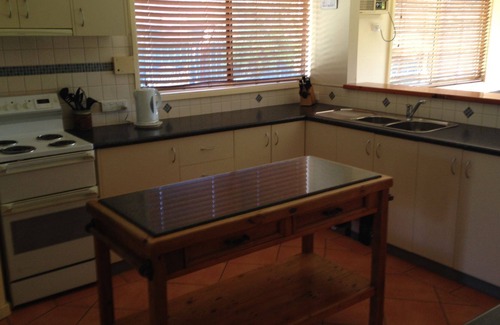 Moama House | Chanter Cottage Holiday House