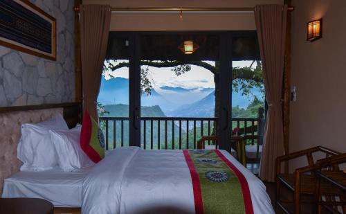 Sa Pa Cabin | Discover Chapa Ecolodge: Pet-Friendly Retreat with Breakfast