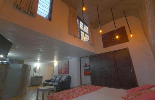 Chapalita Apartment | Charming Chapalita: Two-Story Underground Suite Retreat