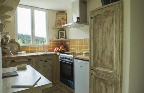 La Bachellerie Apartment | Chapel Cottage: Pet-Friendly Oceanfront Retreat with Spa