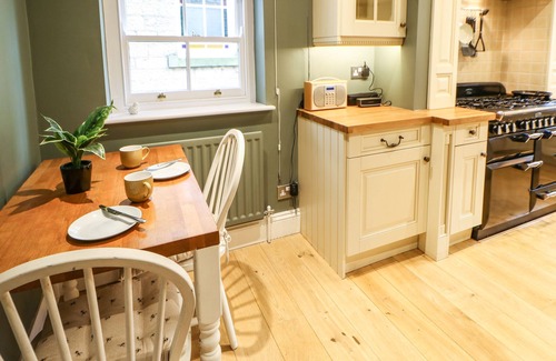 Barnard Castle Cottage | Cozy Chapel Cottage: Pet-Friendly Retreat with Open Fire