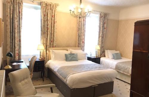 Atherstone Hotel | Pet-Friendly Comfort at Chapel House - Rated 9/10 by Guests