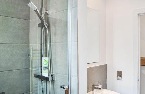 Cockermouth House | Charming Chapel Mouse Cottage: Guest Rated 9.6/10, Family-Friendly