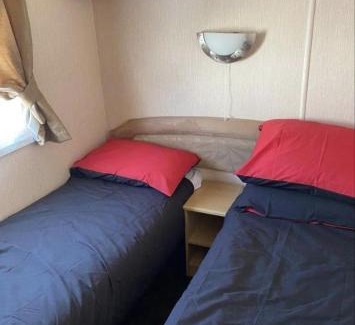 Spondon Apartment | Family-Friendly Caravan Holidays at Chapel St Leonard’s