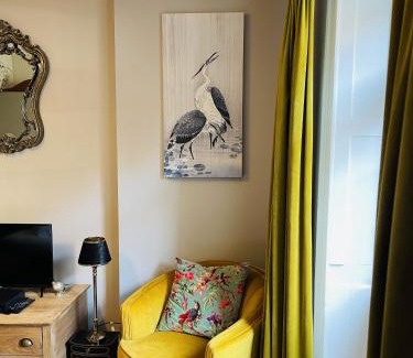 Weymouth Hotel | Relaxing Chapter 1 Hotels: Oceanfront Bliss Awaits