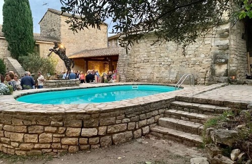 Arpaillargues-et-Aureillac Apartment | Charming tower in quaint Arpaillargues-et-Aureillac with AC, WiFi
