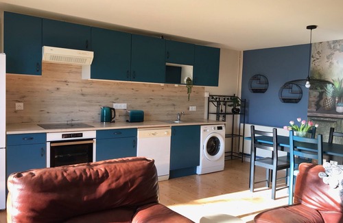 Saint-Simon-de-Pellouaille House | Relaxing Charentaise with Pool, 25 Minutes from Beaches