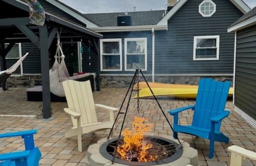 Mystic Island House | Charmingly decorated , beautiful lagoon front beach house in Little Egg Harbor