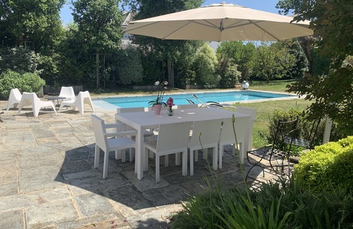 Vannes Villa | Idyllic Retreat with Heated Pool and Relaxing Jacuzzi