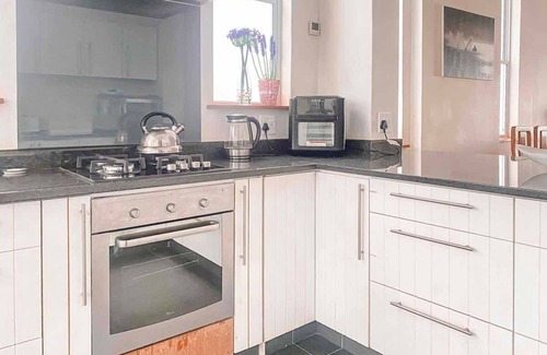 Cape Peninsula House | Scenic Ocean View Retreat, 5 Minutes to Penguin Fun